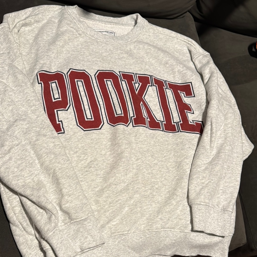 Quintessential Love Gray and Red “Pookie” Women’s Sweater Sz M